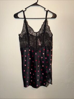Victoria's Secret Black Lace-Trim Heart Slip with Pink & Red Hearts